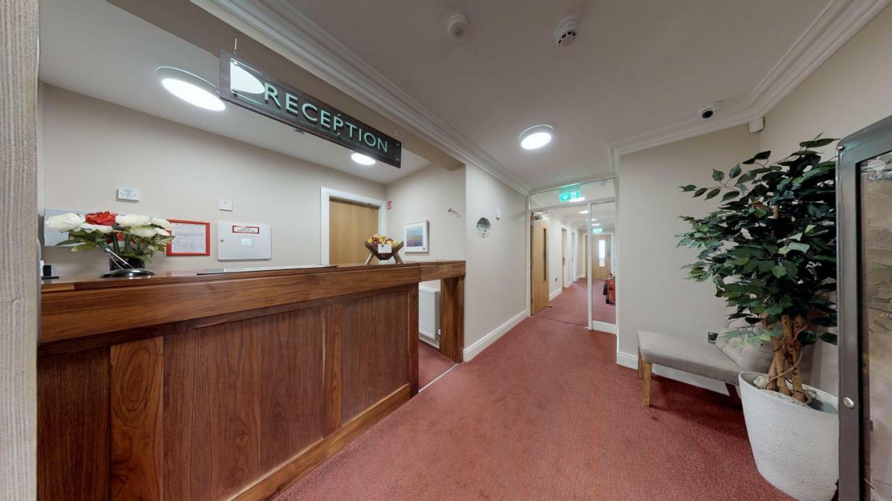 Foyle Hotel Moville Esterno foto